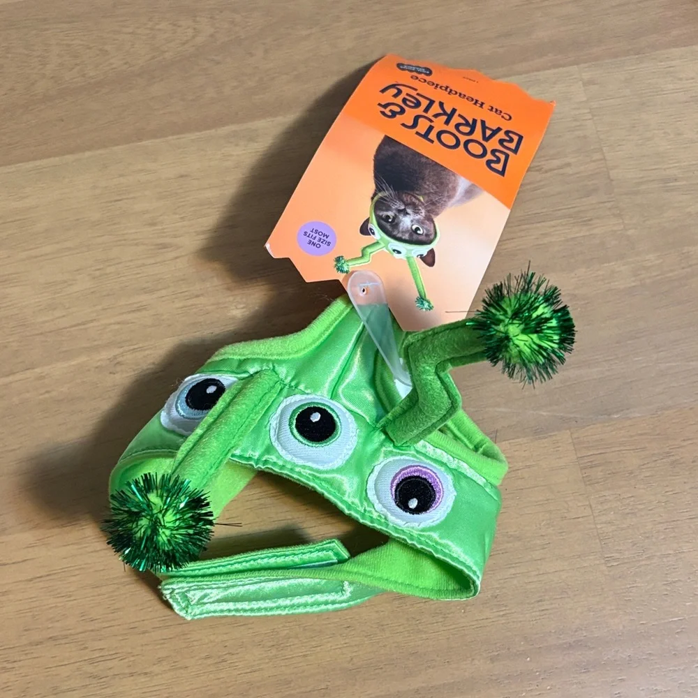 Boots & Barkley Green Alien Cat Costume with Pom Poms